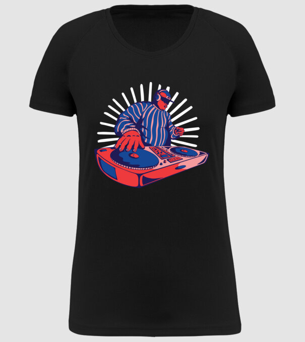 DJ disc jockey model negru pe tricou