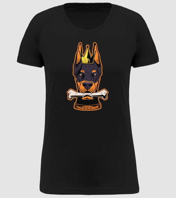 Rege Doberman model negru pe tricou