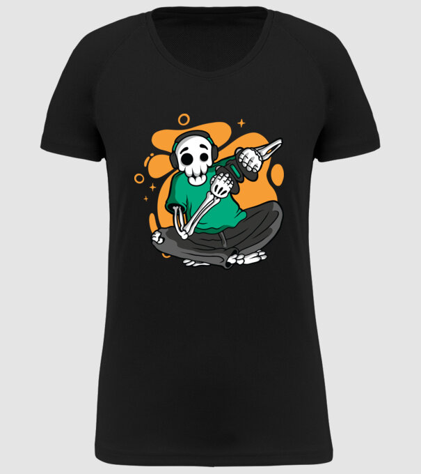 Schelet Gamer model negru pe tricou