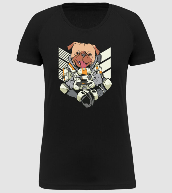Mops Gamer model negru pe tricou