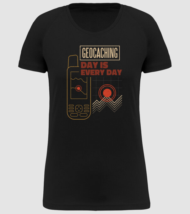 Geocaching model negru pe tricou