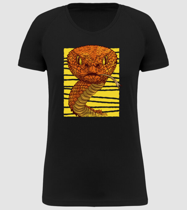 Cap de șarpe model negru pe tricou
