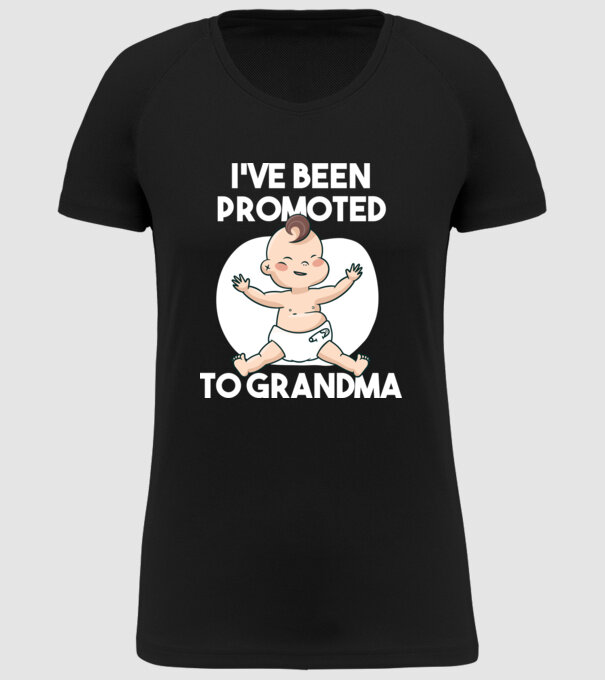 Am devenit bunică model negru pe tricou