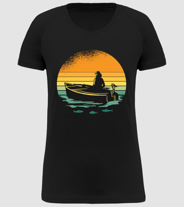 Retro cu Barcă model negru pe tricou