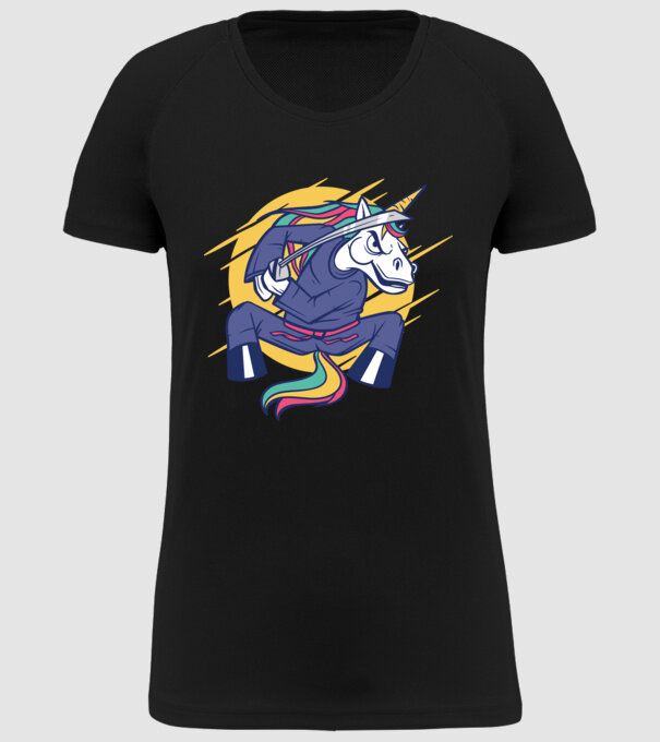 Unicorn Ninja model negru pe tricou