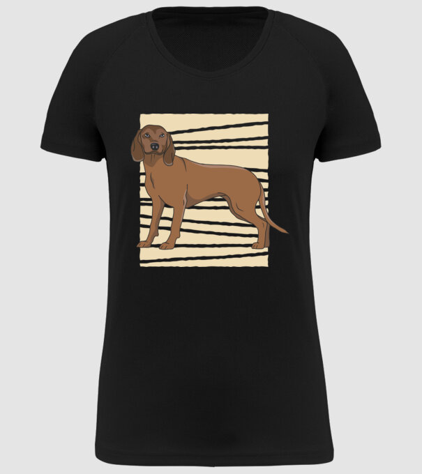 Câine de vânătoare model negru pe tricou