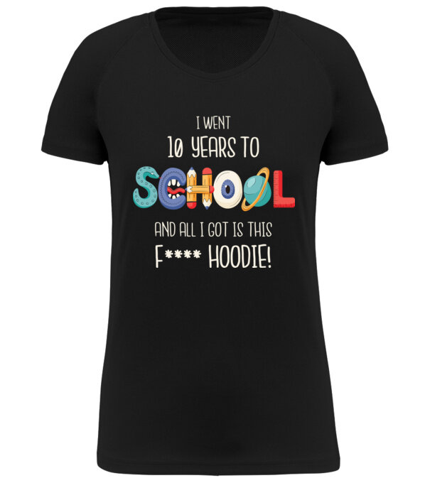  model  pe tricou