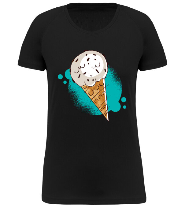  model  pe tricou