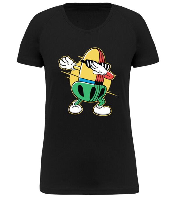  model  pe tricou