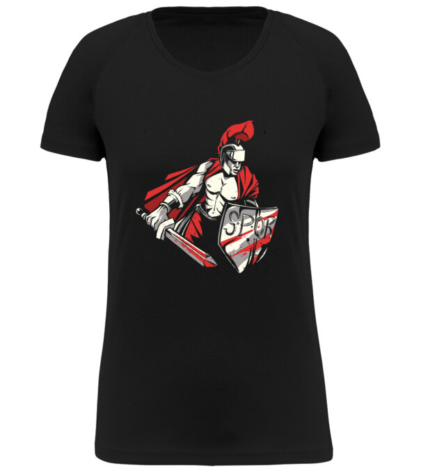  model  pe tricou