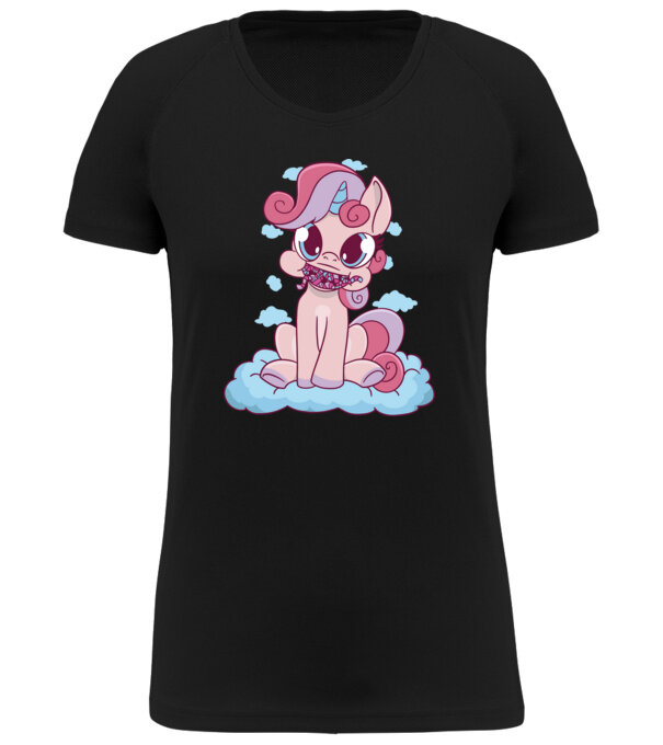  model  pe tricou