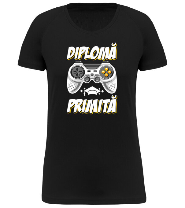  model  pe tricou