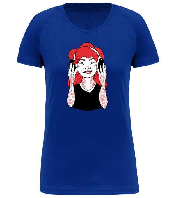  model  pe tricou