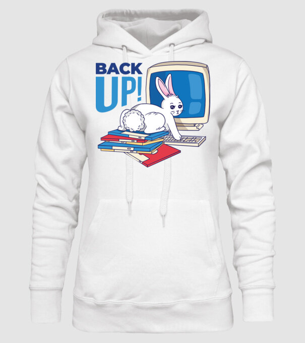 Back up bunny model alb pe tricou
