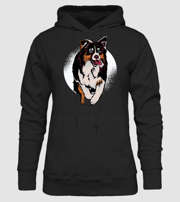 Câine ciobănesc Australian model negru pe tricou