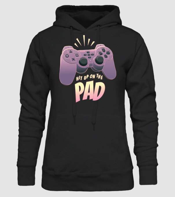 Gamer Controler model negru pe tricou