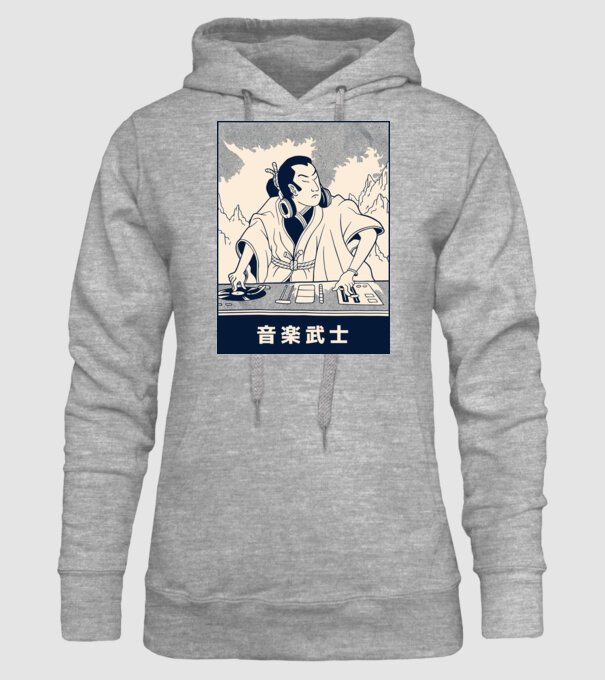 DJ Samurai model gri pe tricou