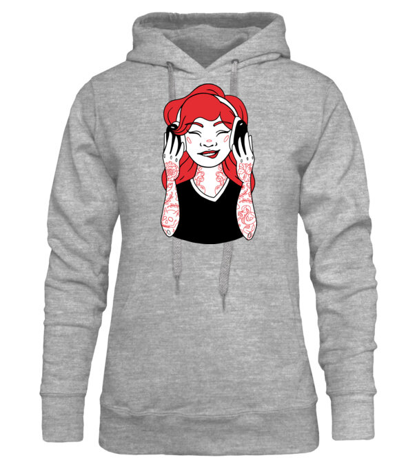  model  pe tricou