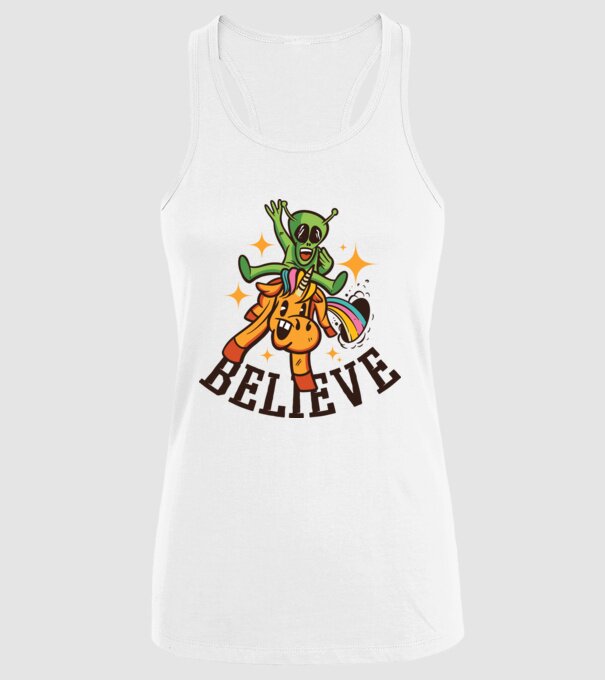 Unicorn Alien model alb pe tricou