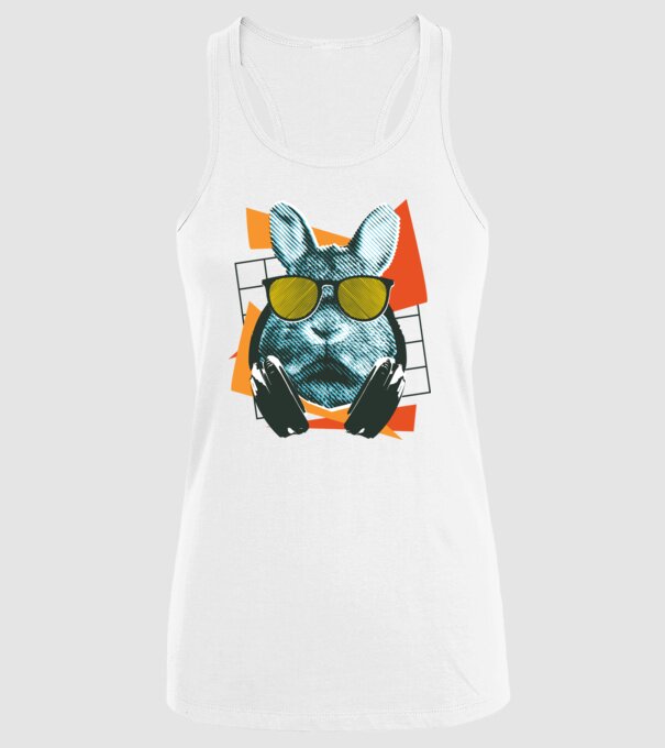 DJ Iepure model alb pe tricou