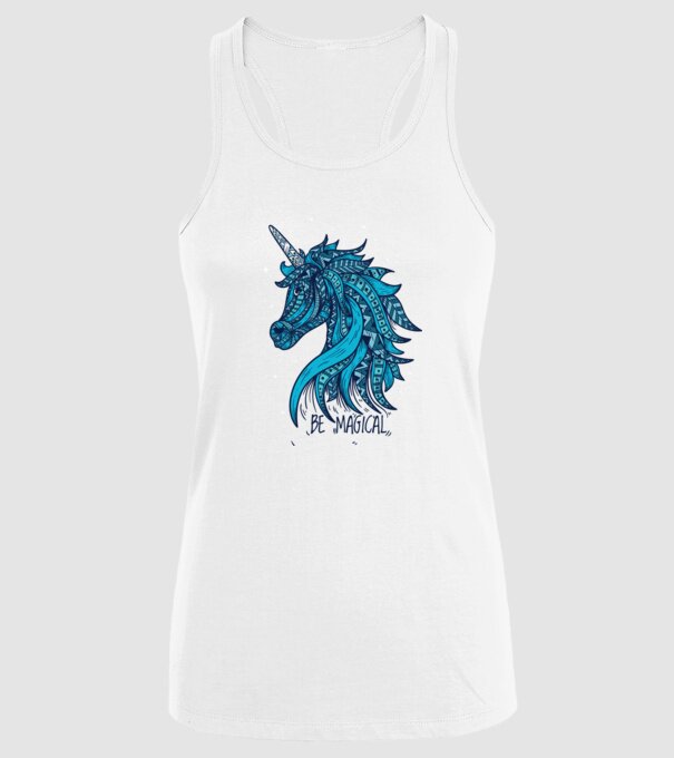 Unicorn magic model alb pe tricou