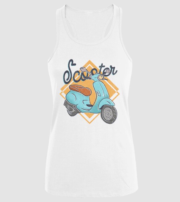 Scooter model alb pe tricou