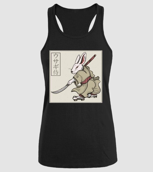 Iepure Samurai model negru pe tricou