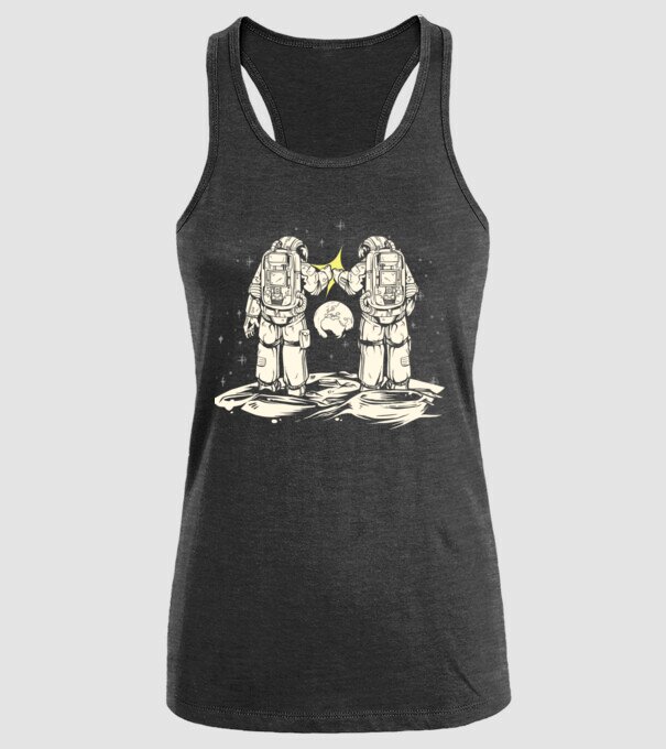 Prieteni Astronaut model negru pe tricou