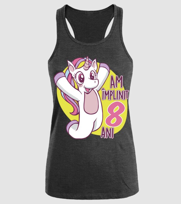 Am împlinit 8 ani model negru pe tricou