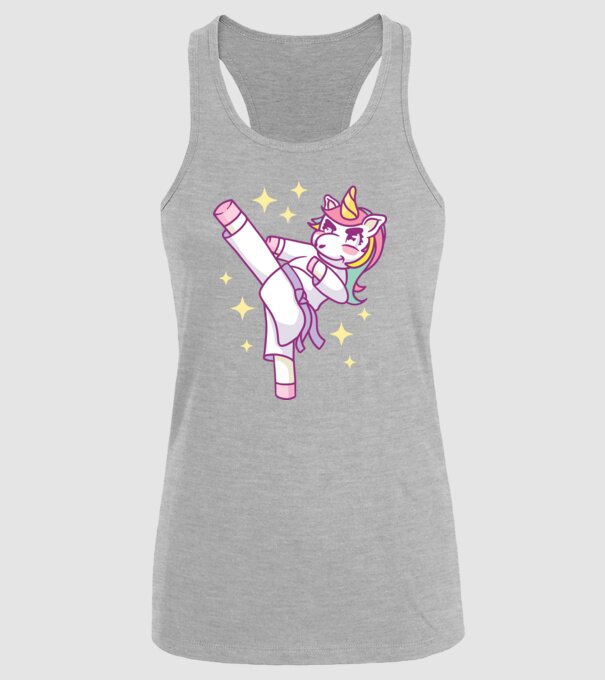 Karate unicorn model gri pe tricou