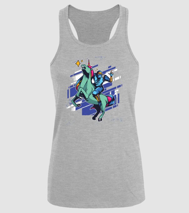 Unicorn Ninja model gri pe tricou