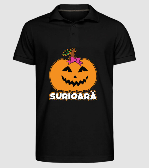 surioară model negru pe tricou