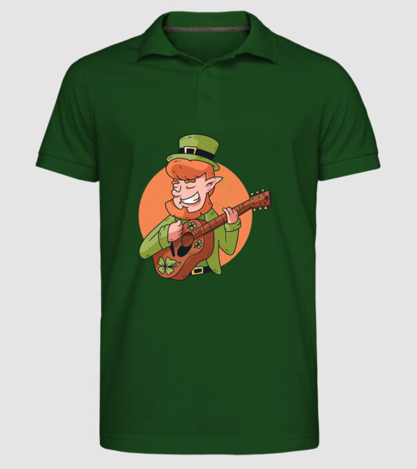 Chitarist Leprechaun irlandez St Patrick model verde închis pe tricou
