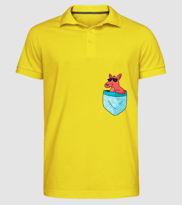 buzunar Cangur model galben pe tricou