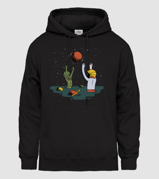 Alien și astronaut joc model negru pe tricou
