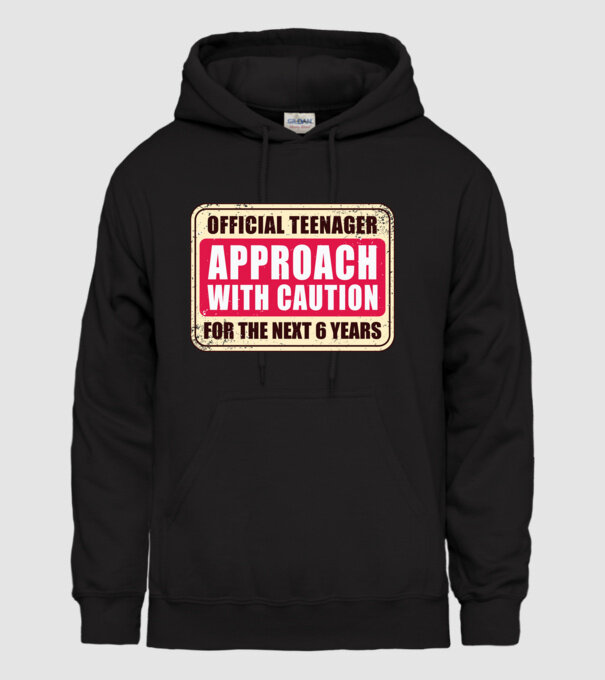 Adolescent oficial Abordați cu prudență model negru pe tricou