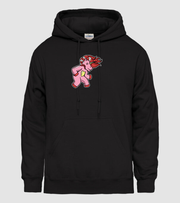 Unicorn model negru pe tricou