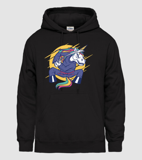 Unicorn Ninja model negru pe tricou