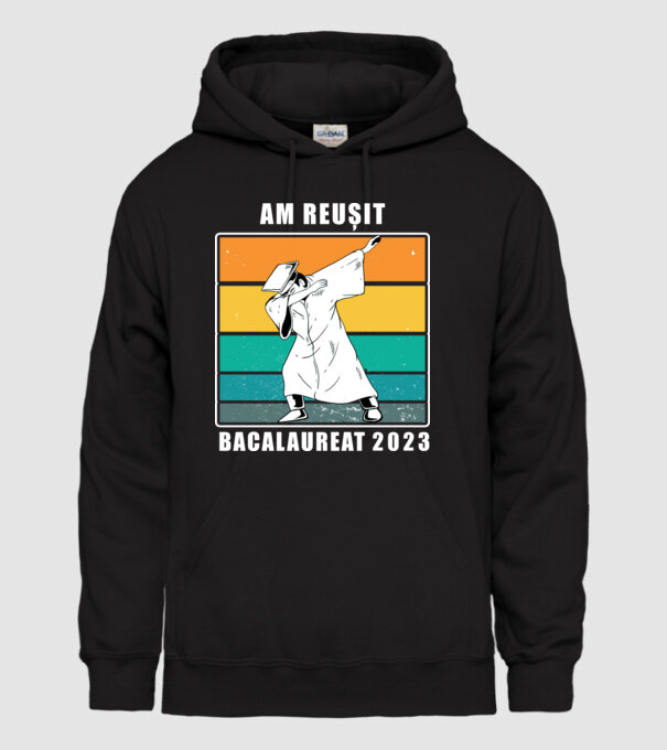Am reușit 2023 model negru pe tricou