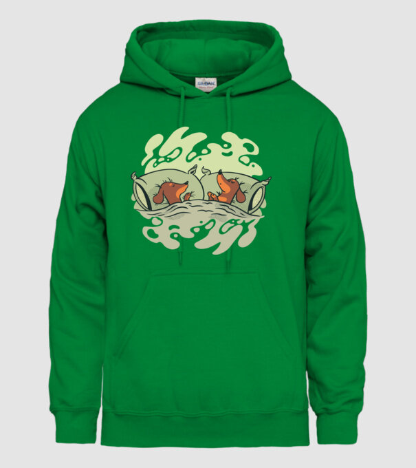 Teckeli dormind model verde pe tricou
