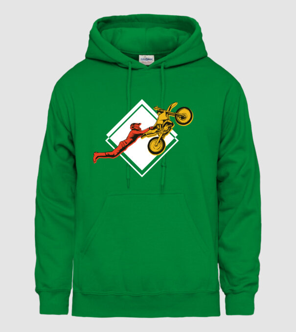 Săritură motocicletă model verde pe tricou