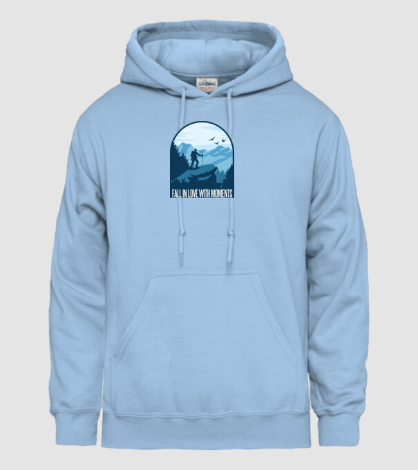 Fall in love with moments model albastru deschis pe tricou