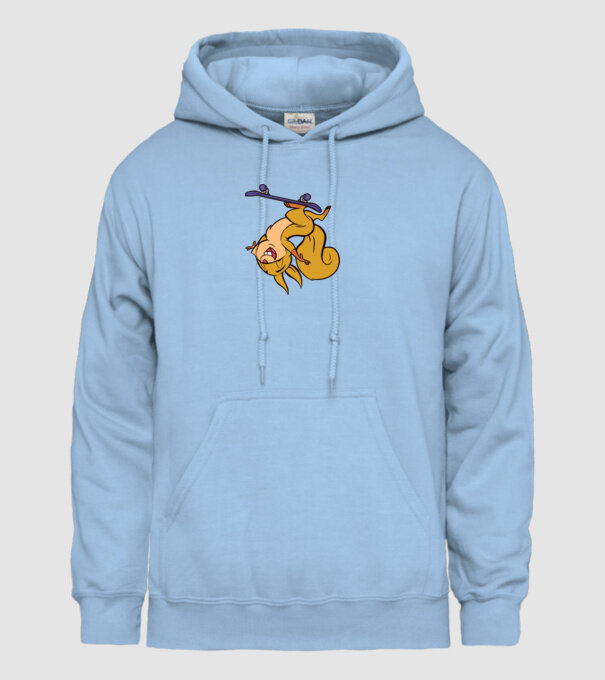 Veveriță Skateboarder model albastru deschis pe tricou
