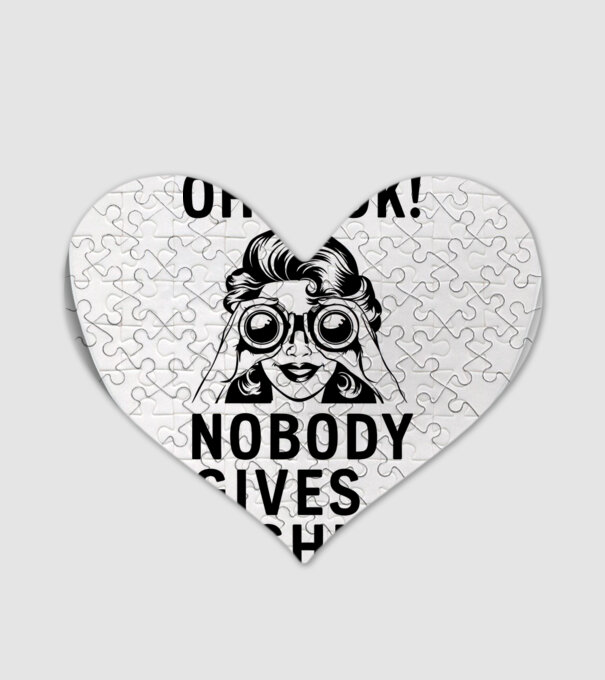 Nobody Gives a shit model alb pe tricou
