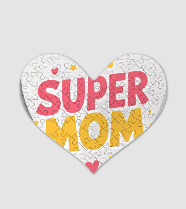 Super Mom Negru model alb pe tricou