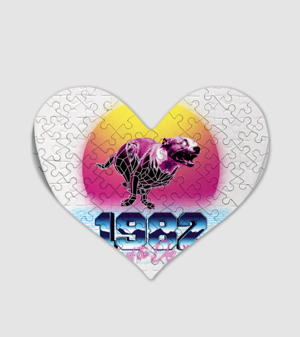 1982 Year of the Dog model alb pe tricou