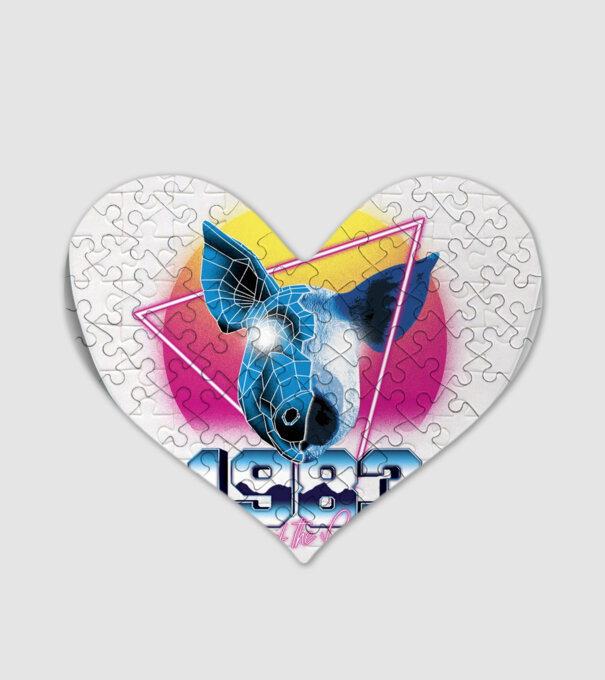 1983 Year of the Pig model alb pe tricou