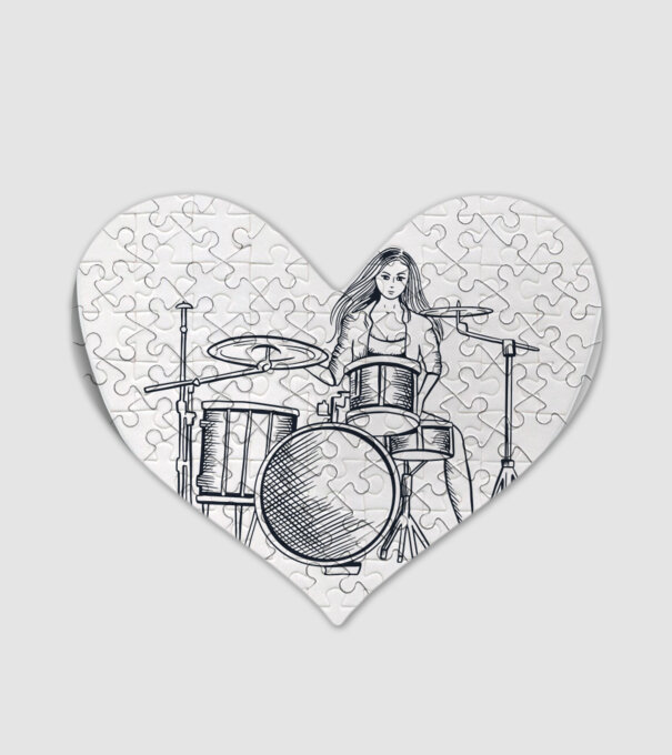 Fată Bateristă model alb pe tricou