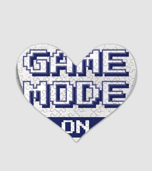 Game mode on Gamer pixel model alb pe tricou