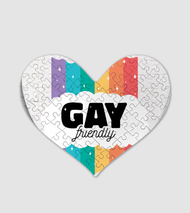 Gay friendly model alb pe tricou